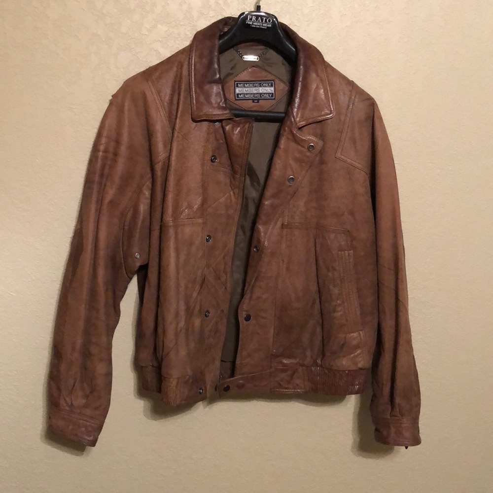 Vintage 1980’s leather Members Only jacket